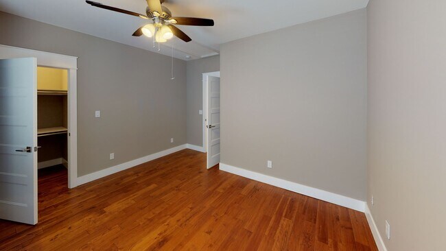 Foto del edificio - 1612 Forest Ave