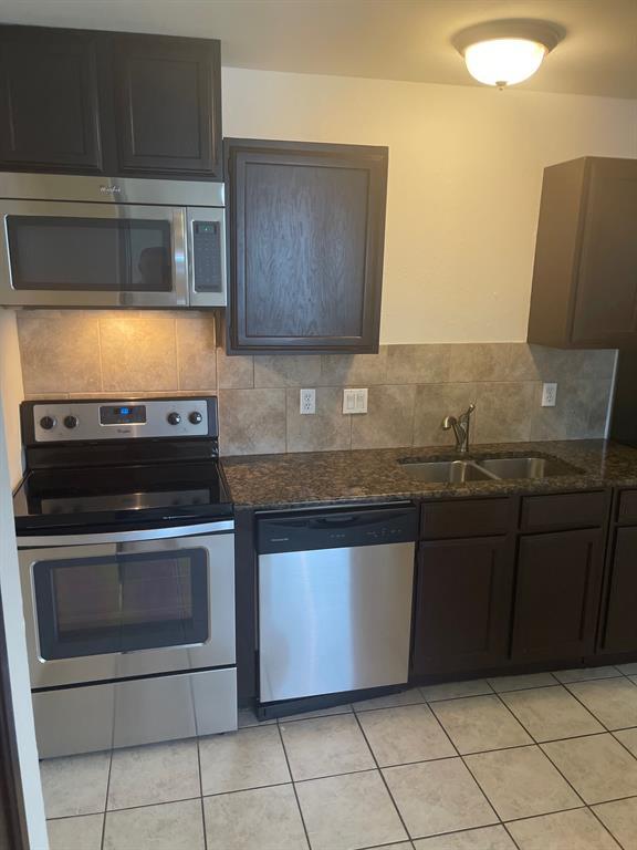 Building Photo - 4405 Avenue A