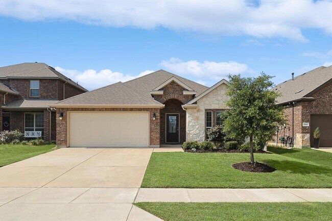 Building Photo - 10921 Aledo Ln