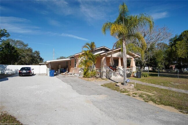 Building Photo - 1429 Wightman Ave