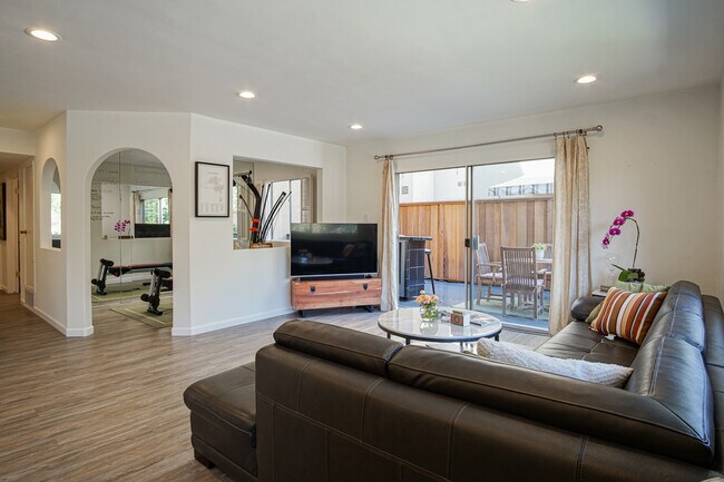 Living room and den/office - 6712 Hillpark Dr