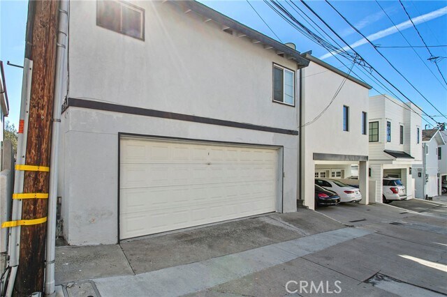 Foto del edificio - 719 Marigold Ave