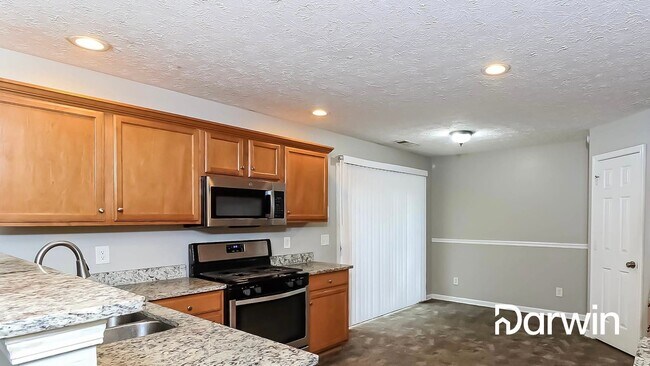 Foto del edificio - 72 Brookewood Ln