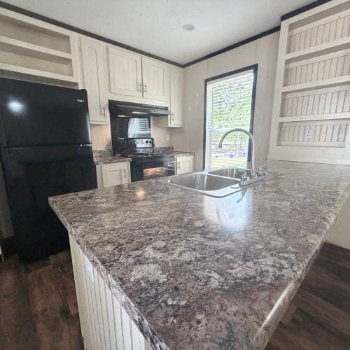 Building Photo - 403 Warbler Dr