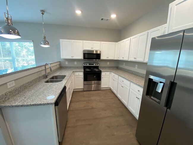 Building Photo - PRE LEASING FOR AUGUST 10TH, 2026! NEW CONSTRUCTION!