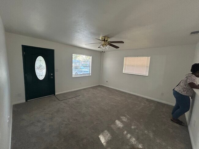 Building Photo - 3544 Colleen Dr