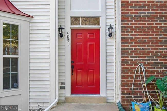 Building Photo - 4851 Ebb Tide Ct