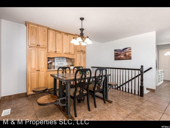 Building Photo - 12402 S 3145 W