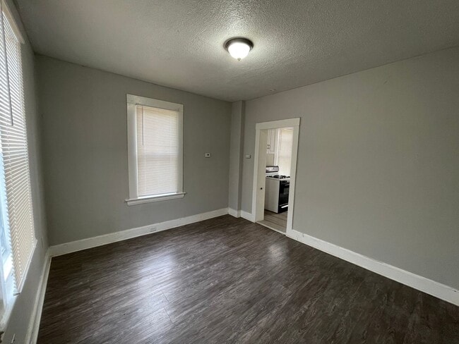 Building Photo - 4239-4241 W 24th St