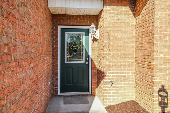 Building Photo - 7656 Emory Cove Way