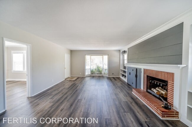 Building Photo - 4 br, 3 bath House - 13204 Banyan St