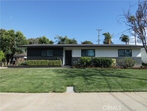 Building Photo - 1351 Kevin