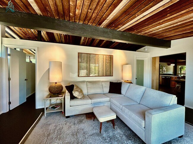 Foto del edificio - 1730 NW 27th St