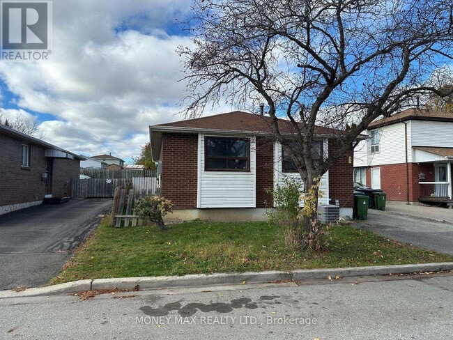 Building Photo - 22 Shalom Crescent