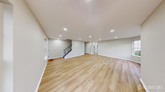 Building Photo - 2405 Timber Ridge Ct