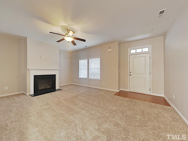 Building Photo - 304 Marsh Creek Dr