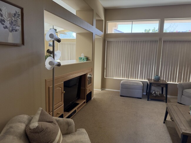 Building Photo - 78975 Champagne Ln