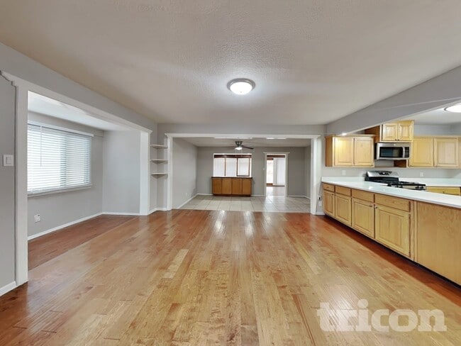 Foto del edificio - 900 Arizona St SE