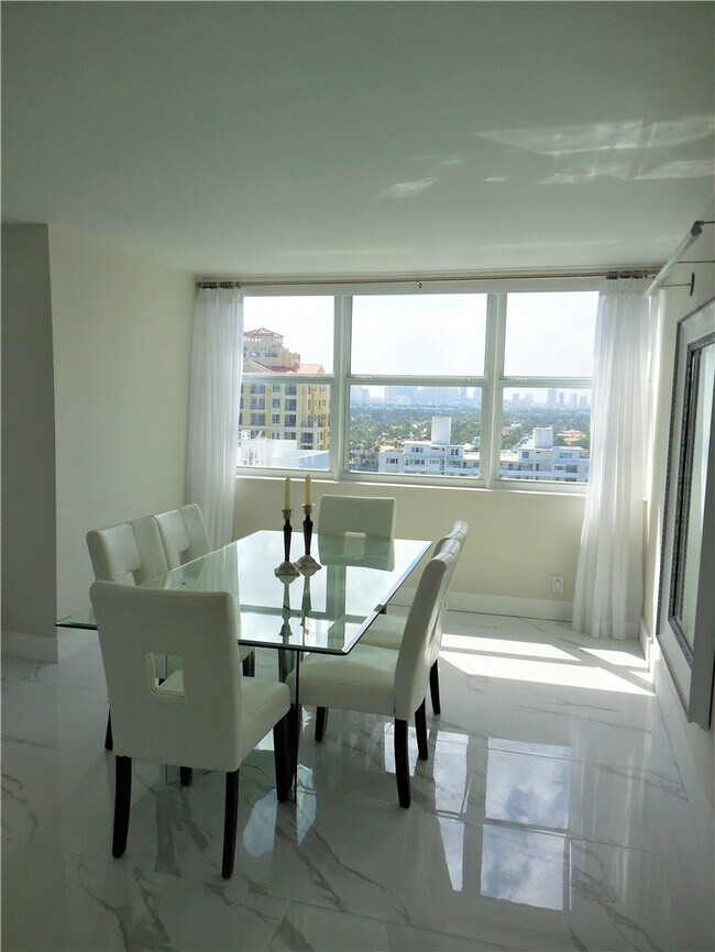 Foto del edificio - 3442 NE Causeway Blvd