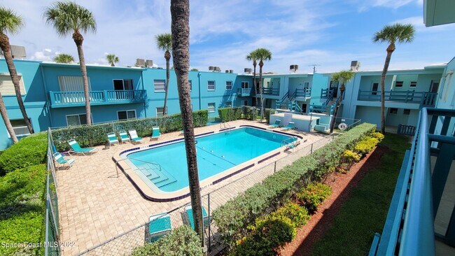 Building Photo - 350 Fillmore Ave