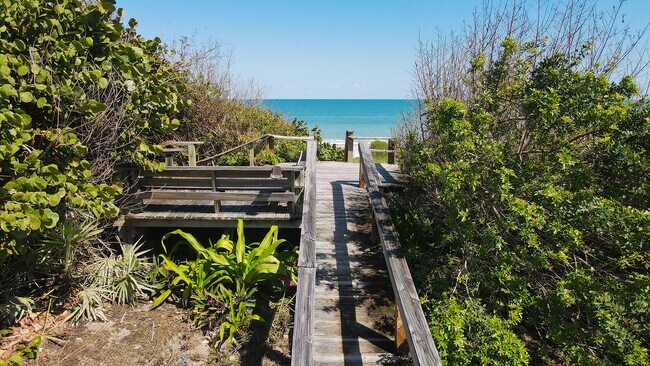 Foto del edificio - 959 N Hwy A1A