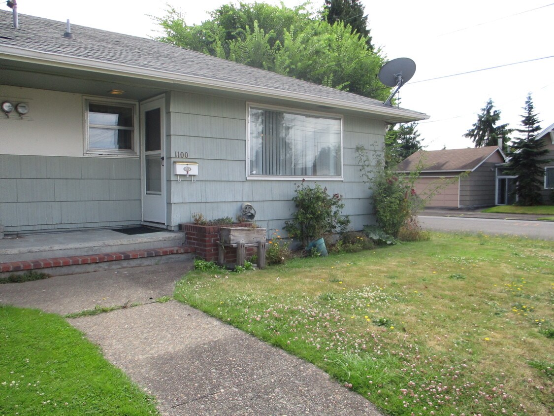 1100 N 7th Ave, Kelso, WA 98626 House Rental in Kelso, WA