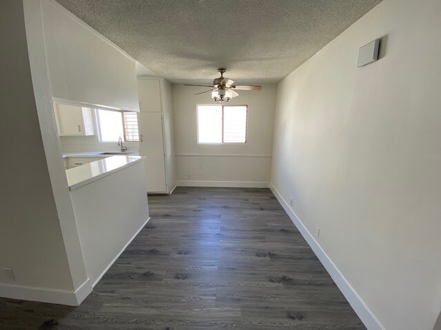 Foto del edificio - 5011 Maplewood Ave