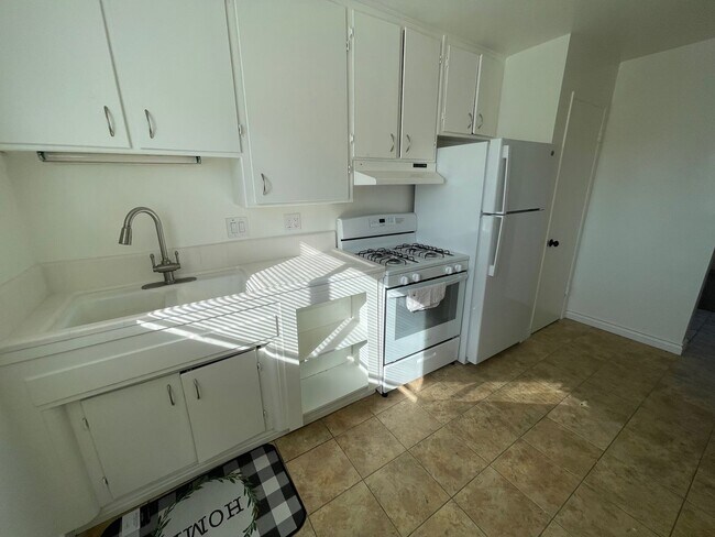 Foto del edificio - One Bedroom Southside Apartment with Garage!