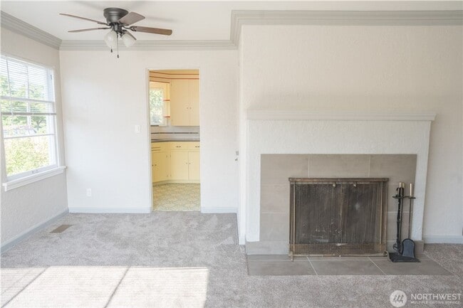 Building Photo - 2bd/1ba Seattle House