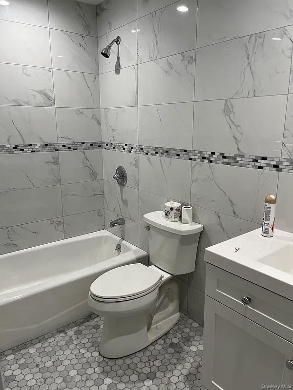 Foto del edificio - 78-15 24th Ave