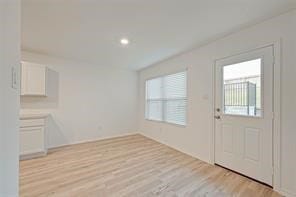 Building Photo - 11098 N Lake Mist Ln