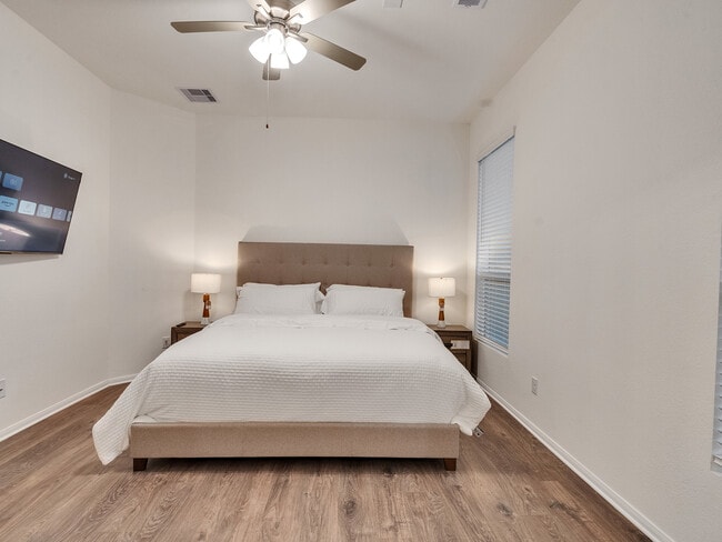 Foto del edificio - 420 Magnolia Ln