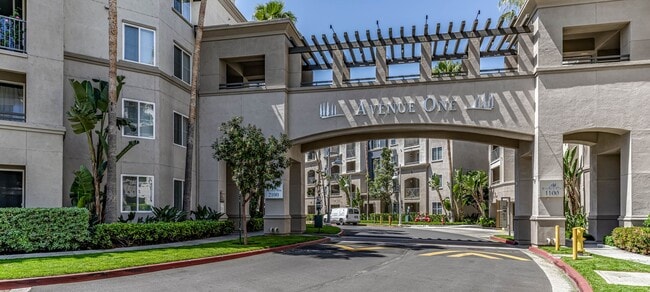 COMING SOON! Resort Style 2BR Condo with F... - COMING SOON! Resort Style 2BR Condo with F...