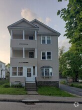 Building Photo - 26 Stebbins St