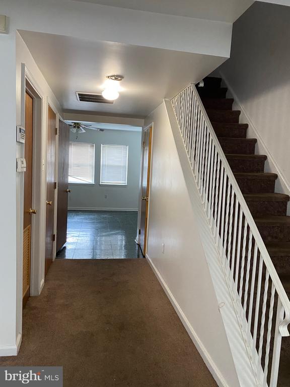 Foto del edificio - 2614 W Oakdale St