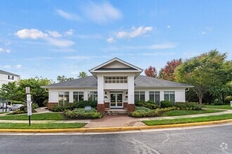 Building Photo - SomerHill Farms Apartments