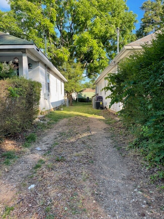 Foto del edificio - 426 Hunter St