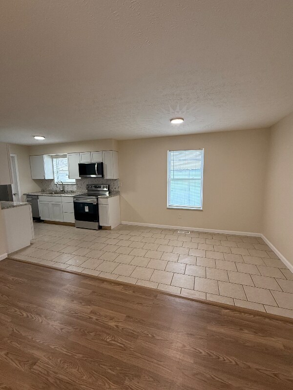 Foto del edificio - 104 Millard St