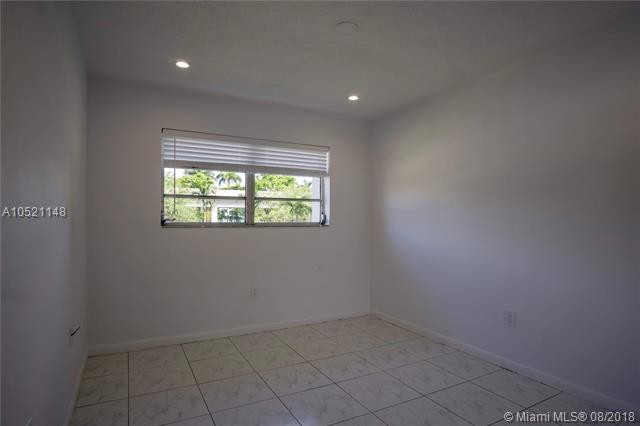 Building Photo - 5190 Donatello St