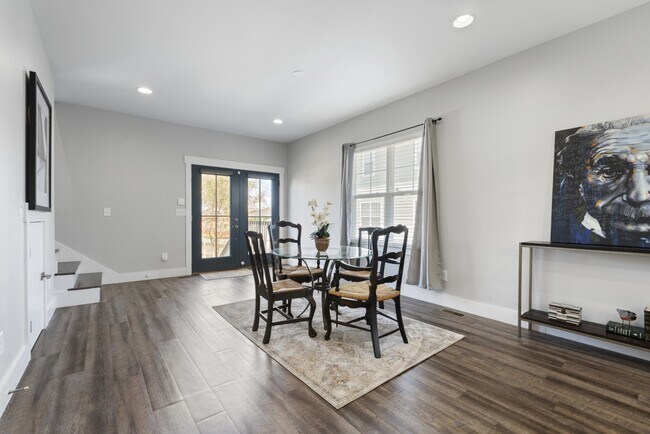 Foto del edificio - 1734 Pecan St