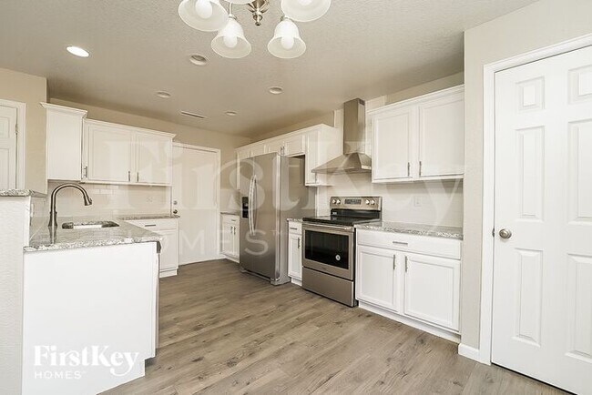 Foto del edificio - 61 Meadowlark Cir