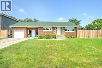 Building Photo - 2512 Cadillac St