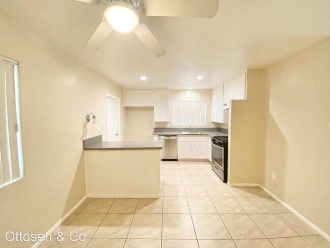 Building Photo - 4 br, 2 bath House - 375 S San Antonio Ave