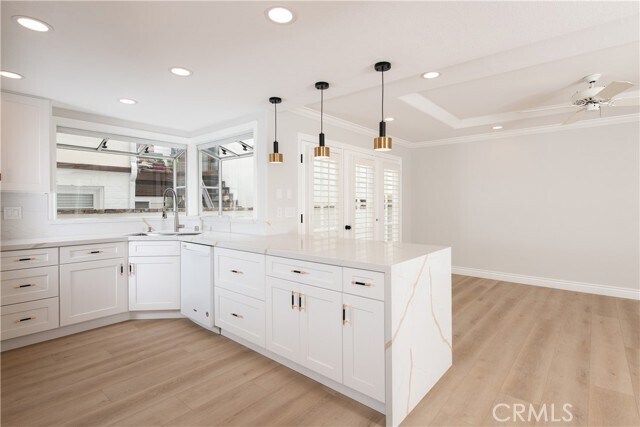 Building Photo - 204 Opal Ave