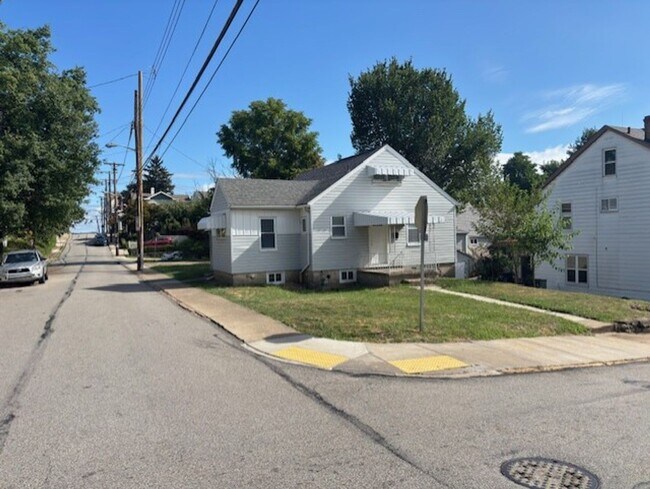 Building Photo - Beautiful Home for Rent