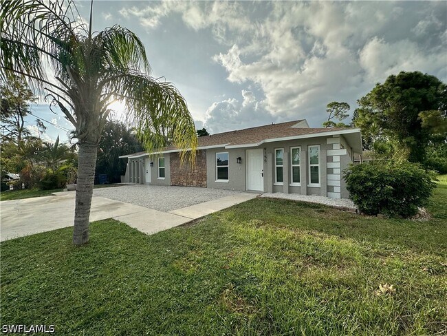 Building Photo - 9155 Seville Rd