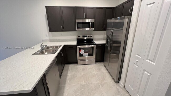 Foto del edificio - 28704 SW 134th Ct