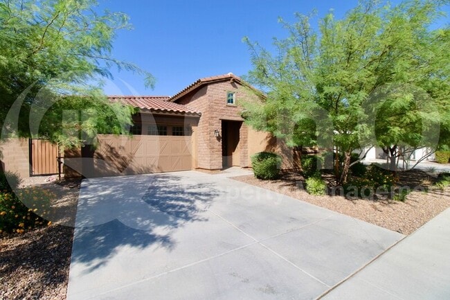 Building Photo - 12546 W Calle De Baca