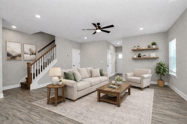 Photo - 911 Yellowstone Dr Townhome