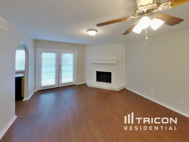 Building Photo - 1818 Coleta Pl